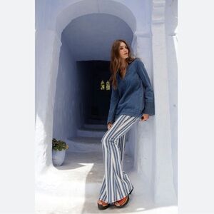 Free People Jolene Striped Hip Hugger Flare Pants in White Indigo Womens Sz 28